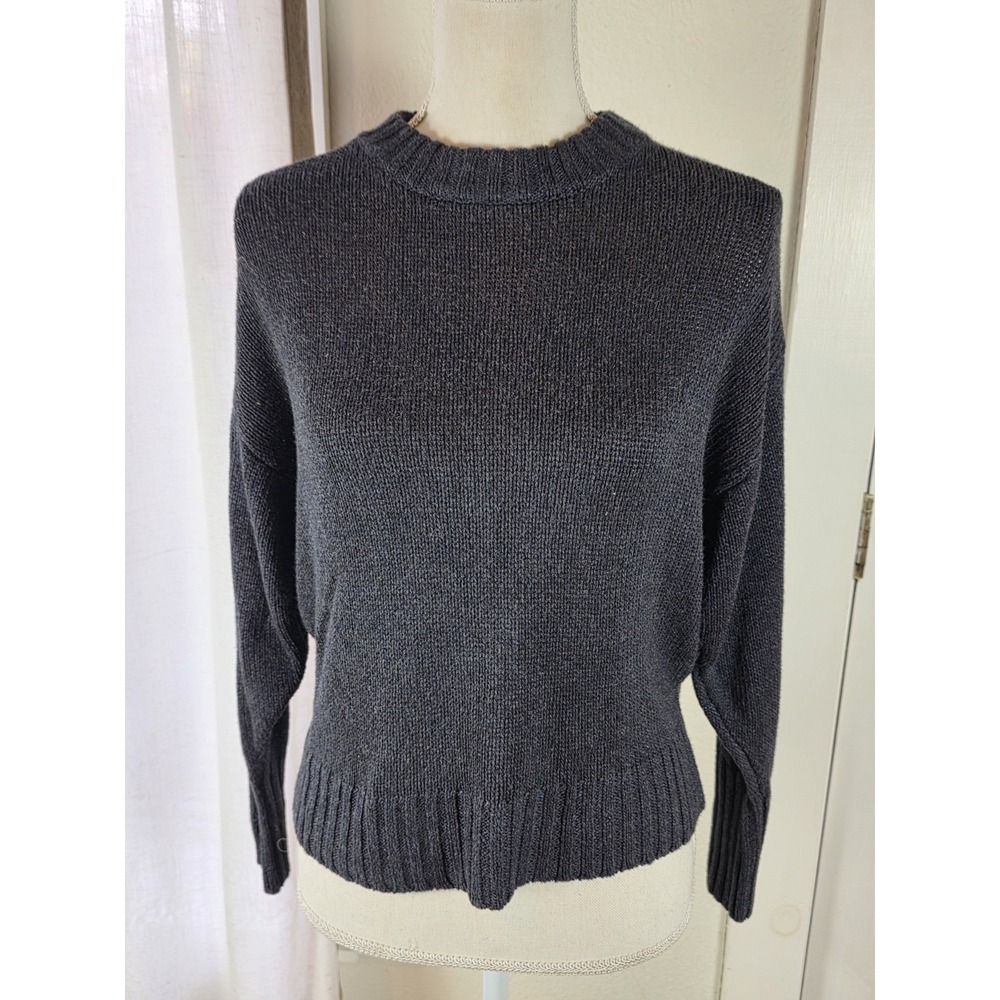 Something Navy Brand Sweater Size XS Gray Knit Pullover